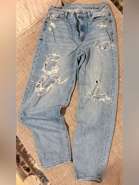 American Eagle Outfitters Light Blue Ripped Relaxed Jeans